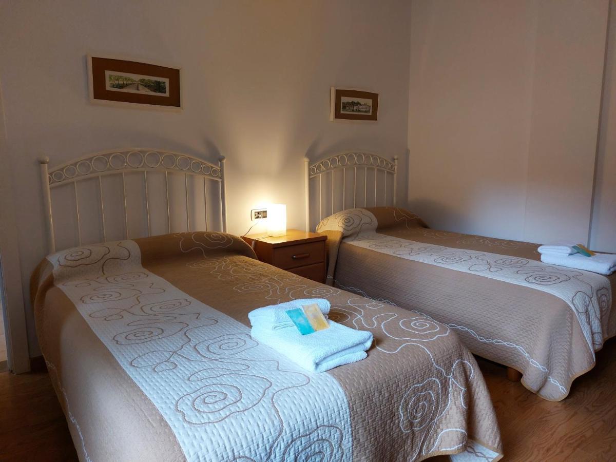 Hospederia Externa Del Monasterio Otel Sisam Dış mekan fotoğraf